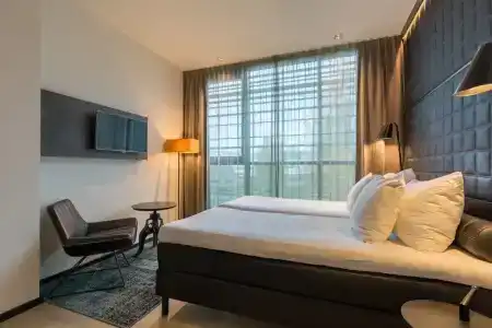 Leonardo Groningen - 40