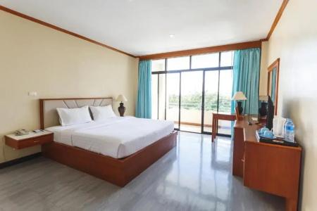 Surin Majestic - 73