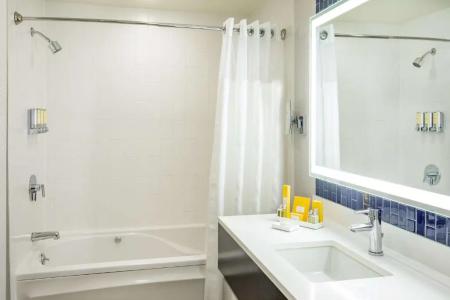 Royal Sonesta Boston - 95