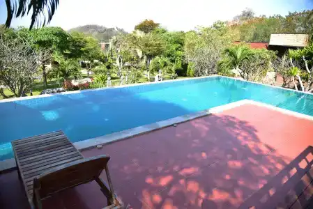 Dusit Talai - 8