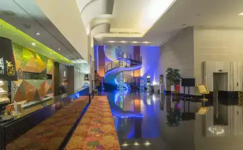 Manhattan Jakarta - 12