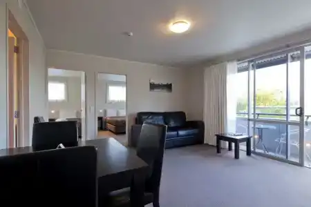 Atrium On Ulster - 59