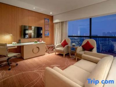 Renaissance Chengdu - 55