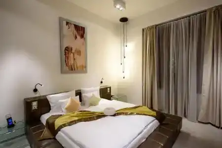 Karoly Corner Residences - 87