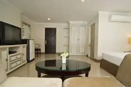 LK Mansion - 35