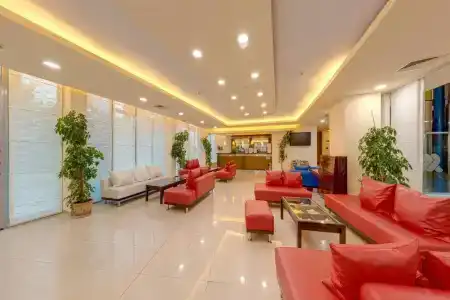 Sol Marina Palace - 1