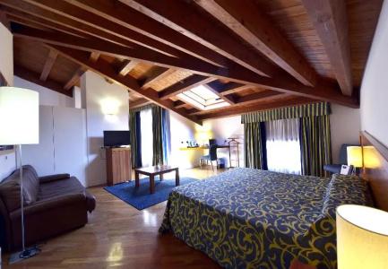 Mercure Ferrara - 42
