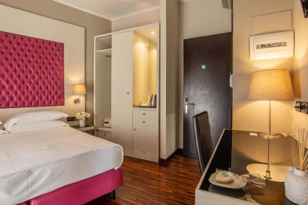 Merulana Inn Guest House - 5