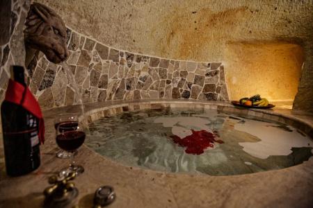 Oread Cave Suites - 46