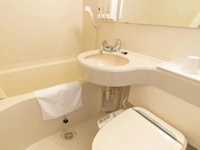 Toyoko Inn Shin-yokohama Ekimae Honkan - 89
