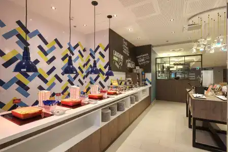Hampton by Hilton Stuttgart City Centre - 23