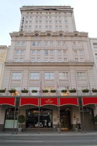 Astor Crowne Plaza New Orleans French Quarter, Corner of Bourbon and Canal - 38