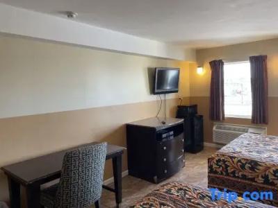 Sea Palace Inn - 69