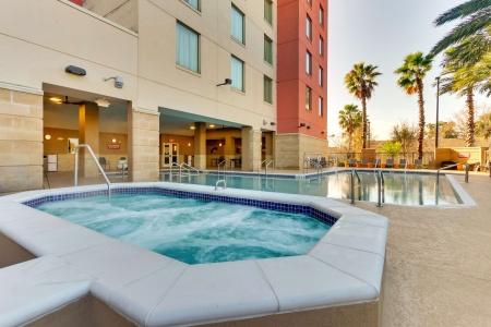 Drury Inn & Suites Orlando near Universal Orlando Resort - 10