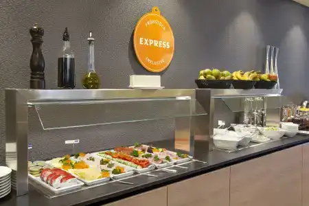 Holiday Inn Express Karlsruhe - City Park, An Ihg - 14