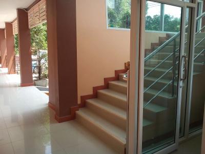 P and P Place - 6