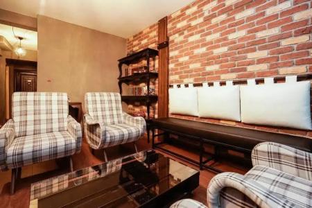 Cube Suites - 1