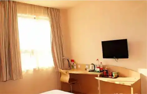 Grace Inn Middle Chongqing Road Airport Branch - 2