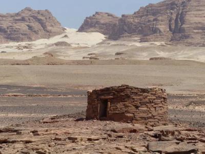Think Love on Red Sea - 12