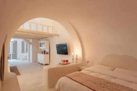 Senses Suites - 228
