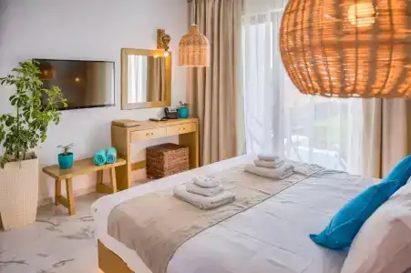 Alia Luxury Suites - 52