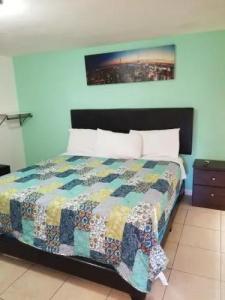 Royal Budget Inn - 15