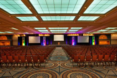 Sheraton Grand Chicago - 34