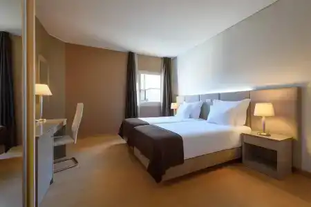 Tryp By Wyndham Porto Centro - 9