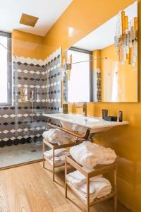 Rarity Suites - 191