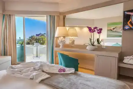 Acacia Palace - 3