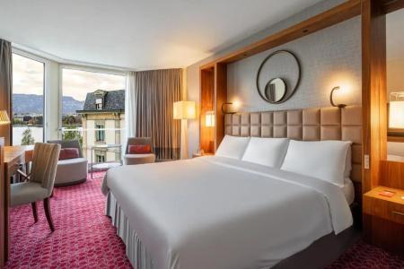 Fairmont Grand Geneva - 45