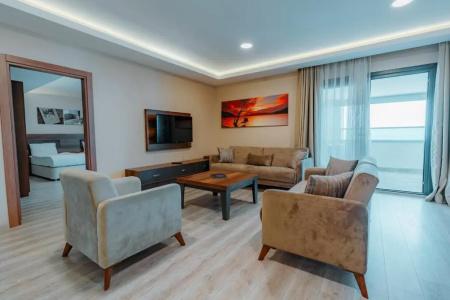 Empula & Residences - 87