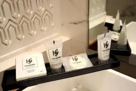 Boutique Gauthier - 69