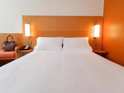 Ibis Abu Dhabi Gate - 30