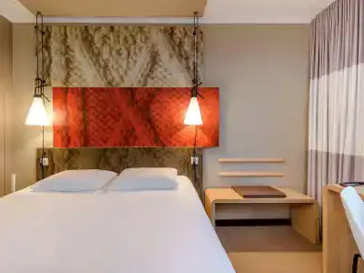 ibis London Docklands Canary Wharf - 4