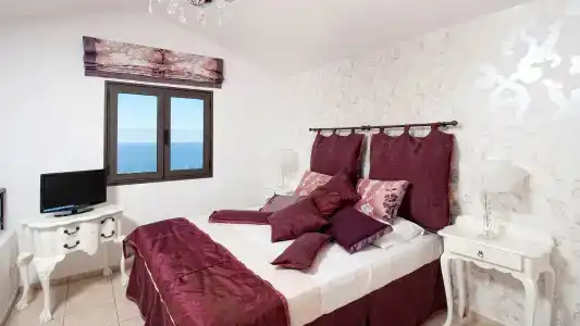Creta Blue Boutique - 121