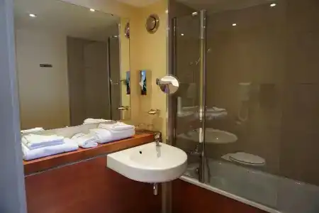 Best Western Royal Caen - 29