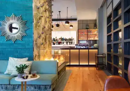 Ovolo Central - 1
