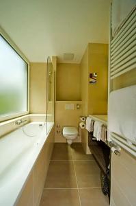 Le Petit Charme-Inn - 28