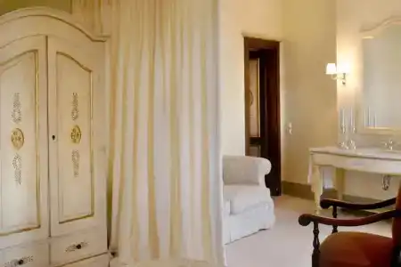 Le Convivial - Wine and Spa Experience Suites - 48
