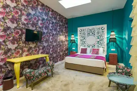 The Mansion Boutique - 26