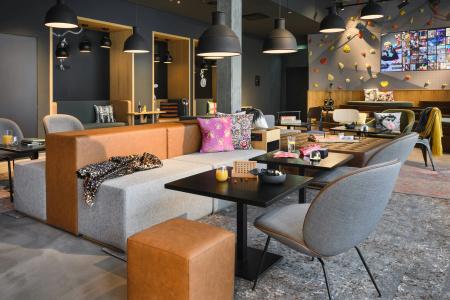 Moxy Dresden Neustadt - 26