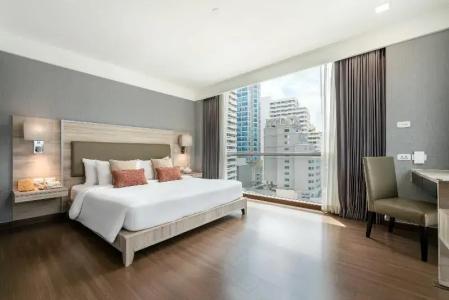 Adelphi Suites Bangkok - Sha Extra Plus - 75