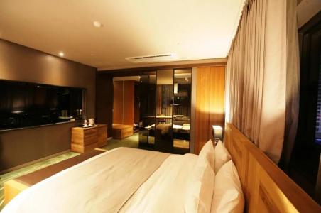 Best Louis Hamilton Haeundae - 102