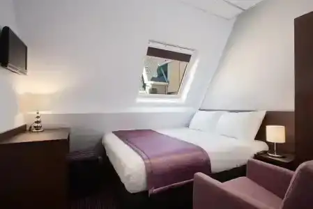 Luxer - 26