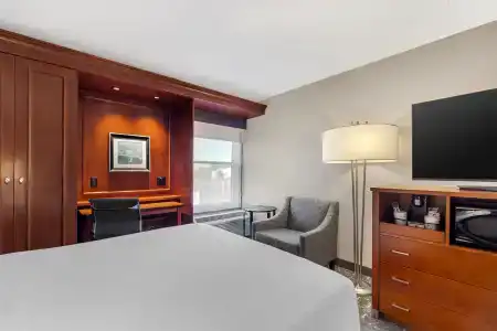 Best Western Plus - 5