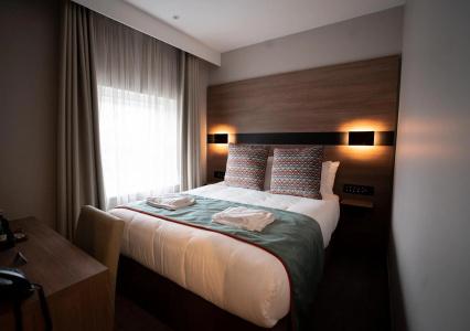 Merit Kensington - 157