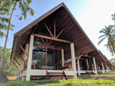 Phayamas Private Beach Resort - Sha Extra Plus - 17
