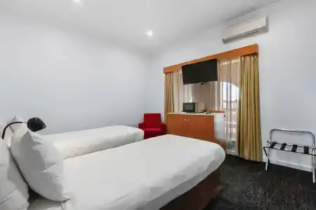 Comfort Inn & Suites Sombrero - 4