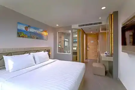 Araya Beach Patong - 44